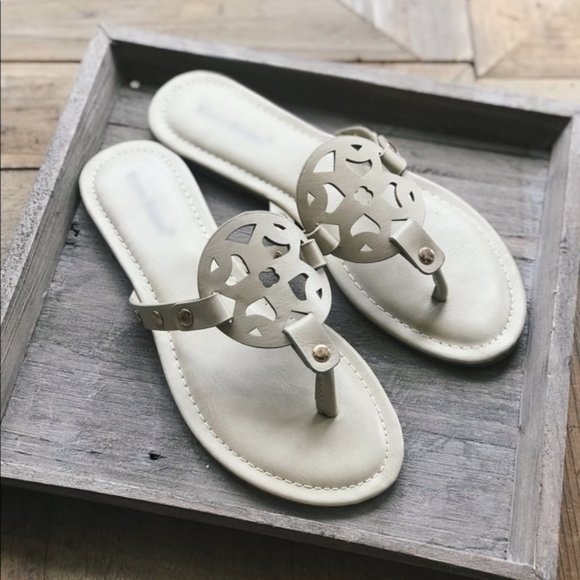 Women's Slide Sandals-Nude - Picture 2 of 3